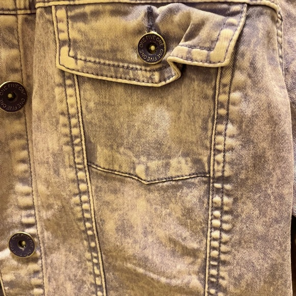 Denim, Jean Jacket., beautiful stone washed lavender, great condition. - Picture 3 of 5